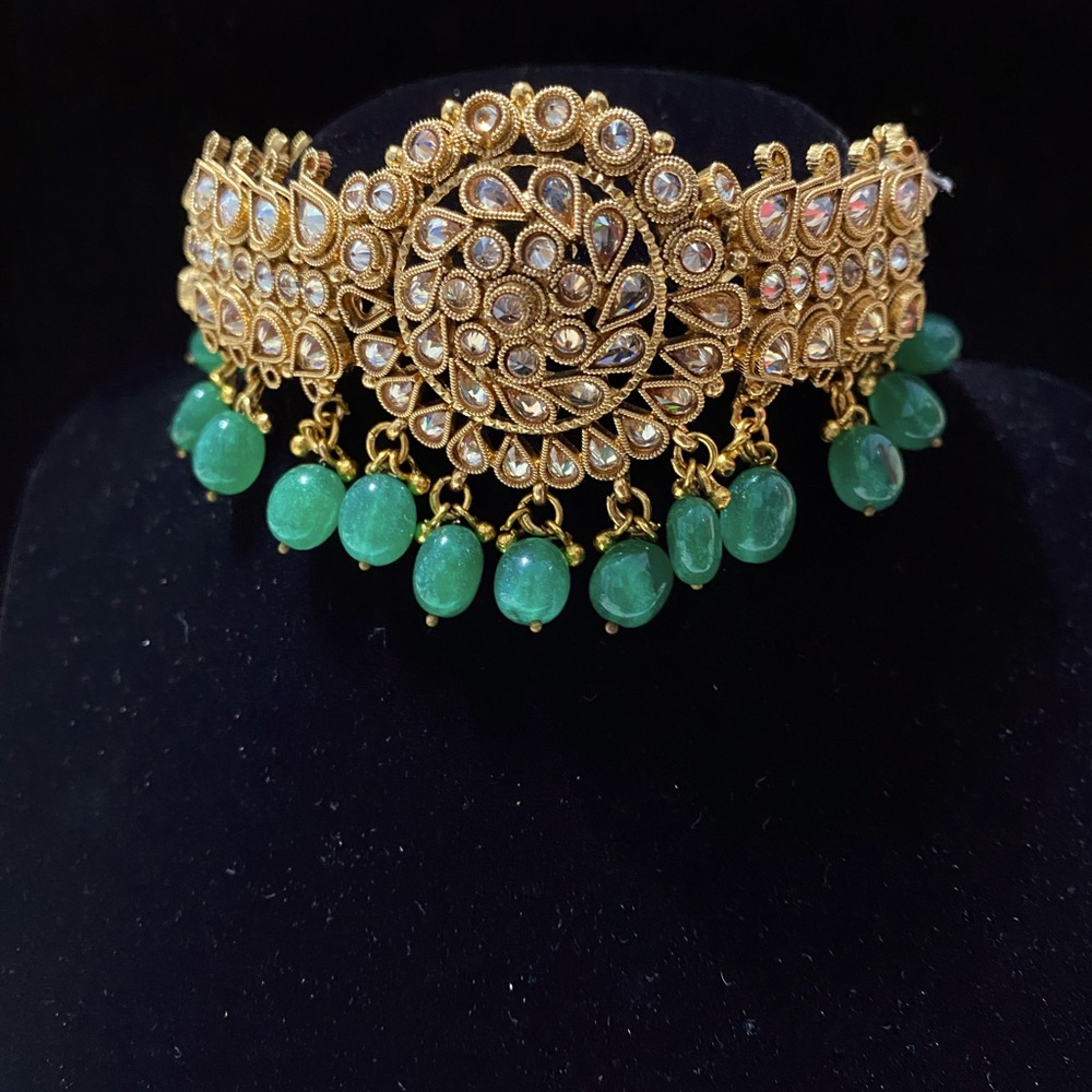Polki Chocker with Earrings